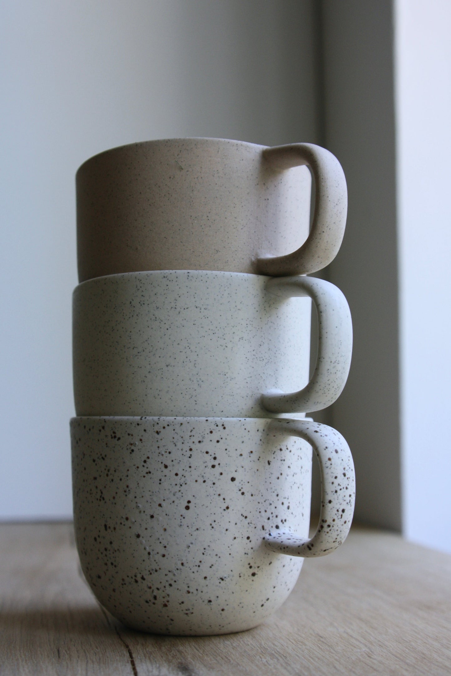 Mug with handle, Light Rose w/Crystal glaze (250 ml)