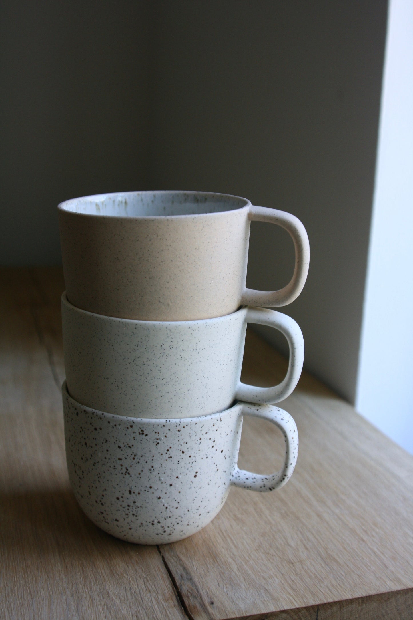 Mug with handle, Light Rose w/Crystal glaze (250 ml)