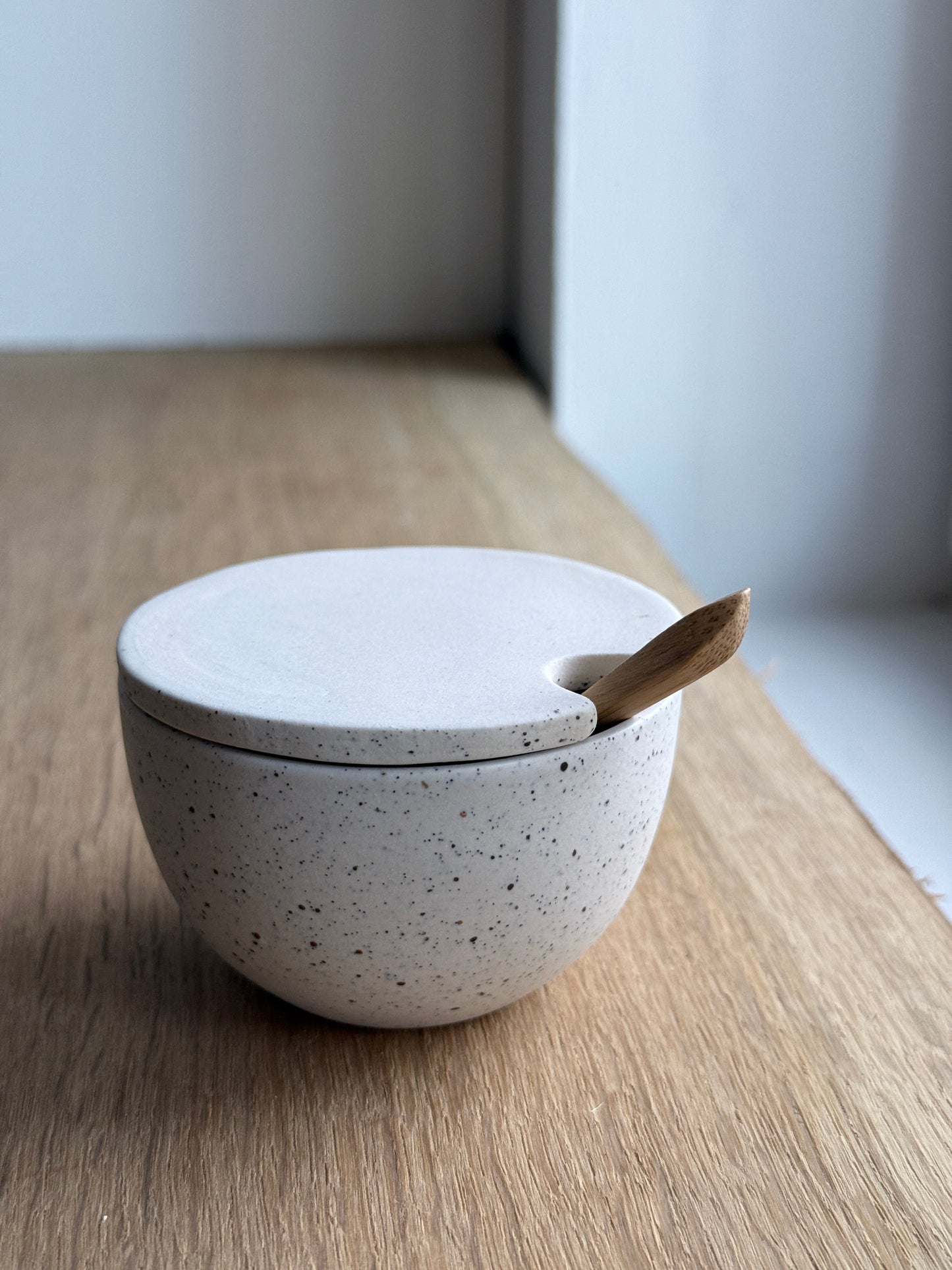 Salt Bowl, w/lid & Spoon, Dots w/ crystal glaze